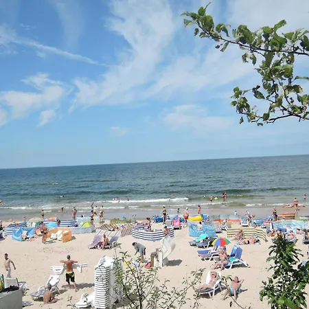 House In Dziwnow By The Water And Beach, Cleaning Included Båthotell